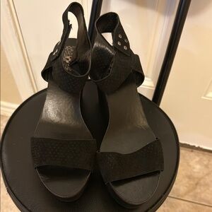 Vince Camuto Black Suede Sandals with Adjustable Velcro Ankle Strap